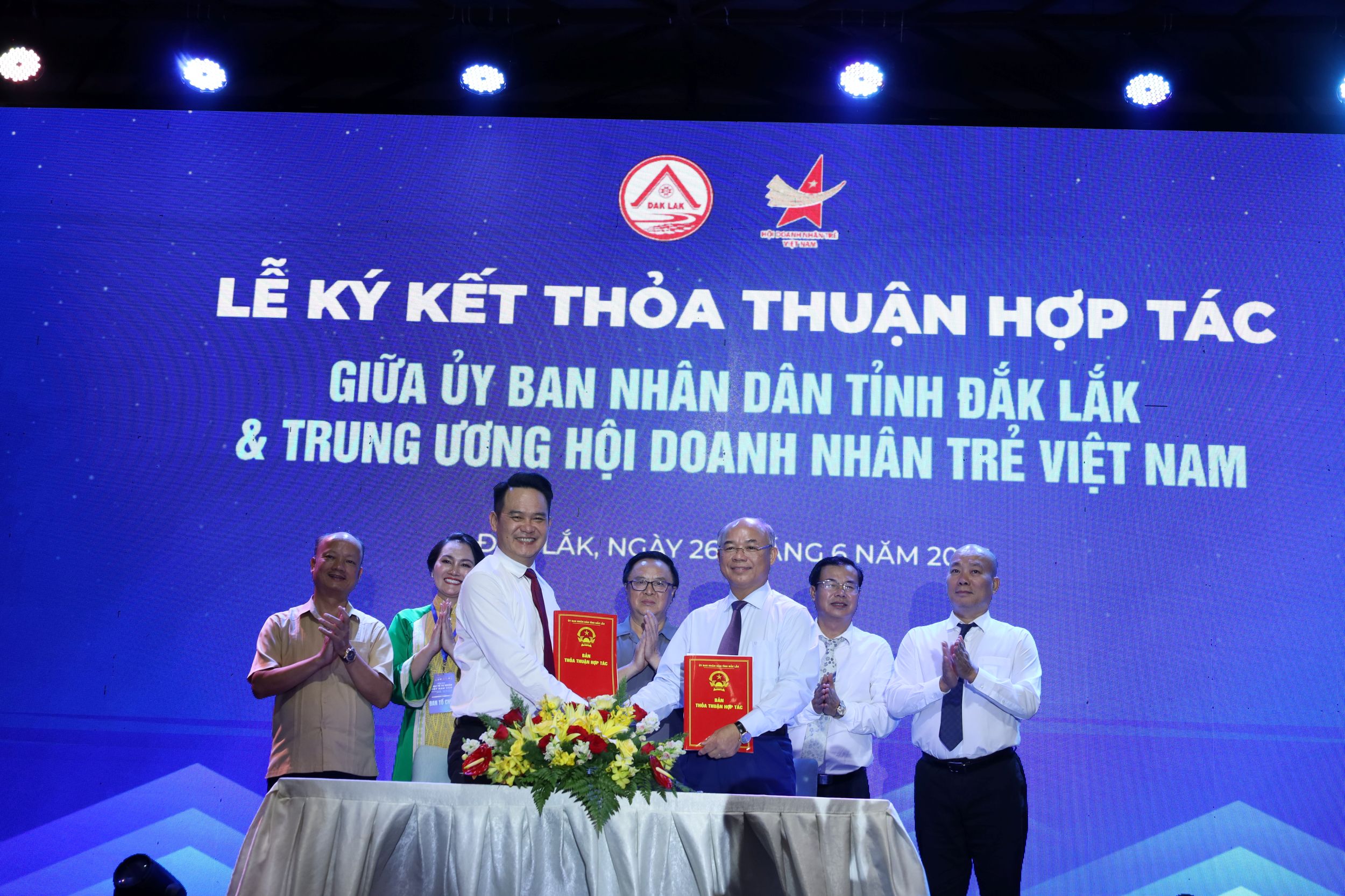 Đột phá thể chế, hợp lực công tư tạo sức bật phát triển kinh tế tư nhân bền vững